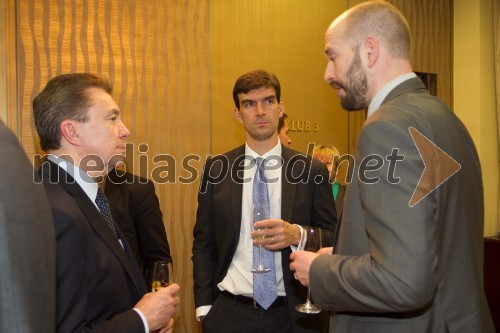 Len Reece; Adam Pearson, direktor firme Astellas za jugovzhodno Evropo; dr. Jure Stojan, novinar