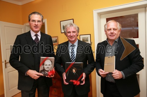 Dr. Clemens Koja, veleposlanik Republike Avstrije v Sloveniji; dr. Anton Koren, direktor Mohorjeve družbe Celovec; Franz Kelih, vodja Mohorjeve založbe Celovec