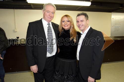 Ivan Lotrič, moderator; Maja Šumej, moderatorka; Rok Valenčič, moderator