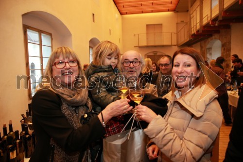 Label Grand Karakterre 2, festival organskih vin