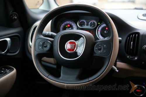 Fiat 500L Living, notranjost