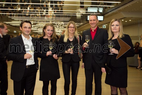 Danilo Ferjančič, generalni direktor Porsche Slovenija d.o.o.; Polona Ferjančič; Sabine Javornik; Rafael Javornik; Mojca Petek