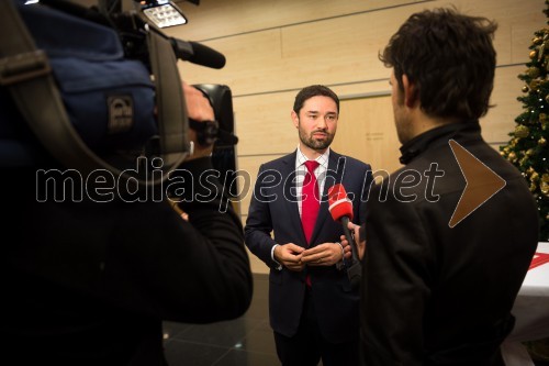 Janko Medja, predsednik uprave NLB d.d.; Marko Milenković, novinar Svet na Kanalu A