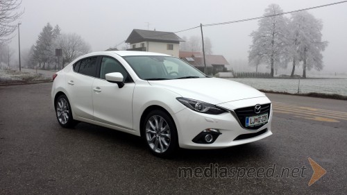 Mazda3 Sedan, slovenska predstavitev