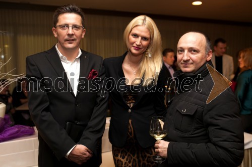 Božidar Novak, pisatelj, partner in svetovalec SPEM Komunikacije; Jona Bale; Dejan Štampar, oblikovalec