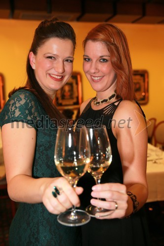 Martina Brec, Vinska kraljica Slovenije 2000; Martina Baškovič, Vinska kraljica Slovenije 2012