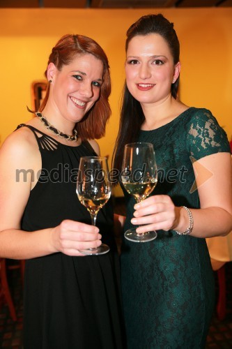 Martina Brec, Vinska kraljica Slovenije 2000; Martina Baškovič, Vinska kraljica Slovenije 2012