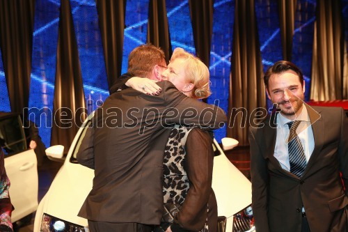 Petr Podlipny, direktor znamke Škoda pri Porsche Slovenija d.o.o.; Sabrina Pečelin, vodja odnosov z javnostmi pri Porsche Slovenija d.o.o.; Danilo Ferjančič, generalni direktor Porsche Slovenija d.o.o.