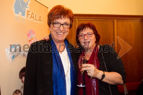 Marija Volčjak, nominiranka za Slovenko leta 2013;  Sonja Grizila, namestnica urednice revije Jane