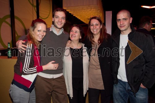 Katja Simič; Vasja Simič-Vasko, stand up komik; Simona Kozin Simič; Barbara Simič; Primož Gorenc