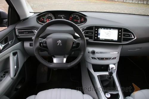 Peugeot i-Cockpit