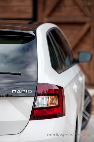 Škoda Rapid Spaceback 1.2 TSI (77 kW) Elegance