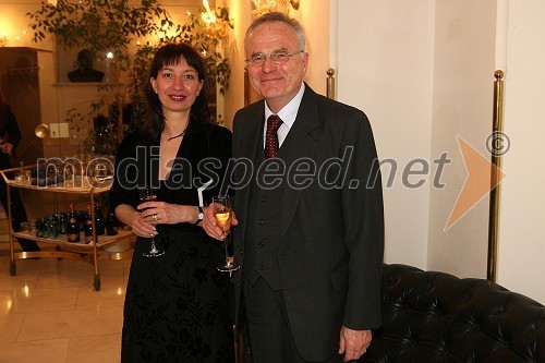 Kristijan Ukmar, ravnatelj SNG Opera in Balet Ljubljana z ženo Branko Ukmar Strmole 
 
