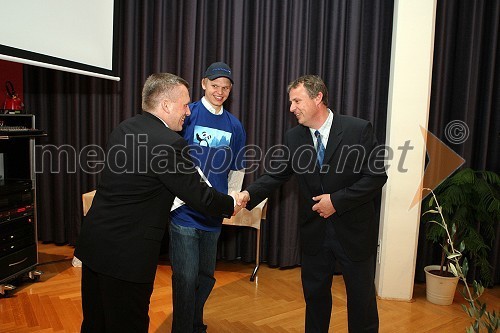 Ralf Masermann, direktor prodaje za Avstrijo in Slovenijo pri Finnair-u, Teemu Rannikko, košarkar Olimpije in Igor Domevščik, Aerodrom Ljubljana (dobitnik 1. nagrade)