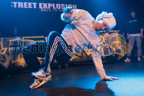 Breakdance battle