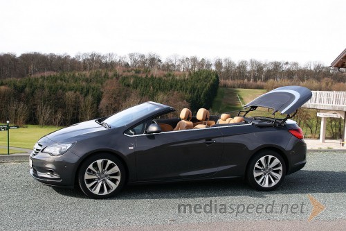 Opel Cascada 1.6 SIDI Cosmo, postopek zapiranja strehe