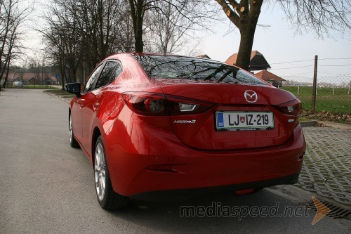 Mazda3 G120 Revolution