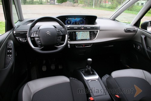 Citroën Grand C4 Picasso Intensive THP 155, delovno okolje je prijetno