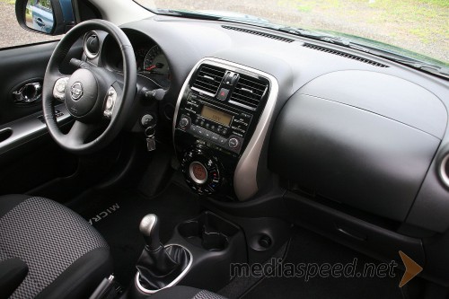 Nissan Micra 1.2 Accenta Look, notranjost