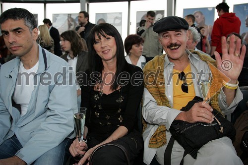 Tomi Zoroja, nekdanji fant Iris Mulej, Miss Slovenije 2006, Slavka Pajk, stilistka in Rok Lasan, nekdanji maneken