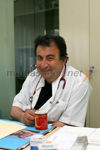 Dr. Melqart Mohamad Berro, Mestni svetnik MOM