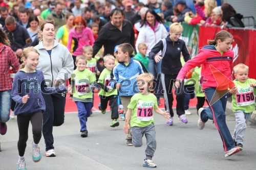 34. Maraton treh src, tekači