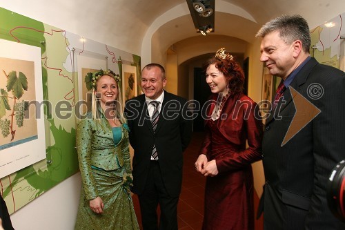 Majda Dreisiebner, Vinska kraljica Maribora, Franc Kangler, mariborski župan, Maja Benčina, Vinska kraljica Slovenije in Andrej Verlič, mariborski podžupan