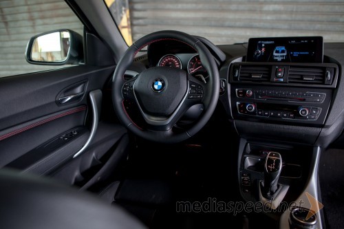 BMW 220d Coupe, notranjost