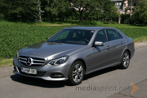 Mercedes-Benz E 300 Bluetec Hybrid