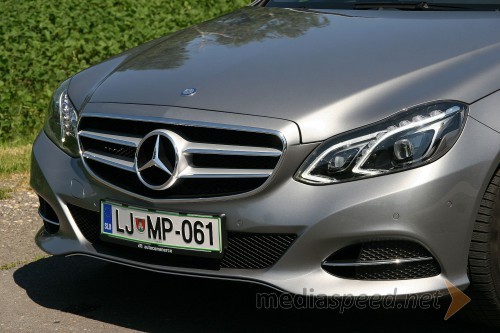 Mercedes-Benz E 300 Bluetec Hybrid