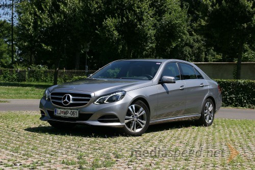 Mercedes-Benz E 300 Bluetec Hybrid