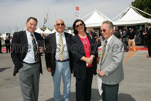 Ivan Silič, direktor Turističnega združenja Portorož, Janez Kocijančič, predsednik Olimpijskega komiteja Slovenije, Vojka Štular, nekdanja županja Pirana in Marjan Rožič, nekdanji predsednik TZS