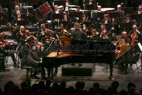 Boris Berezovski, pianist in Orkester Slovenske filharmonije