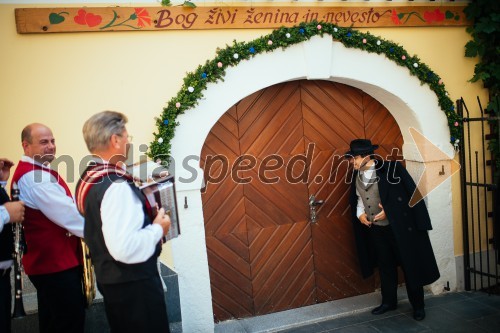 Ohcet po starih šegah, 50. Pivo in cvetje, nedelja, festivalsko dogajanje