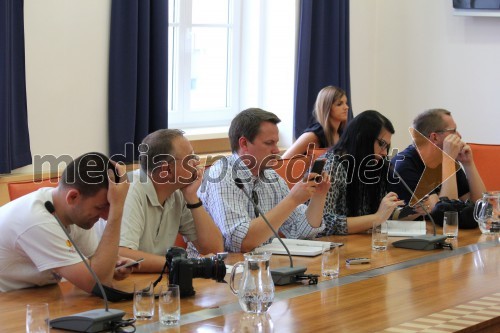 Andrej Fištravec o aktualnem dogajanju v Mariboru, novinarska konferenca