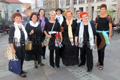 Ženski pevski zbor glasbena matica Maribor