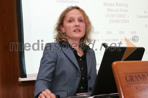 Simone Andres, raziskovalka na inštitutu za medijske analize Media Tenor, Nemčija