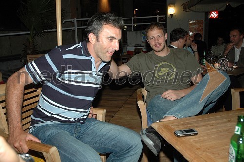 Saša Dončič-Donka, košarkaš in lastnik lokala Flamenco in Rašo Nesterovič, košarkaš