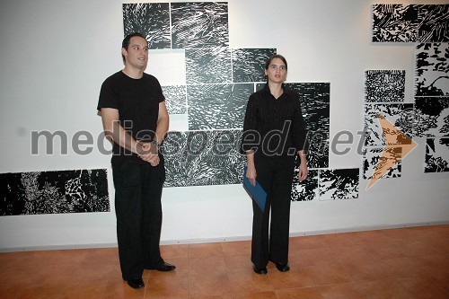 Gašper Jemec, akademski slikar in Mojca Grmek, kustusinja galerije Schwarz