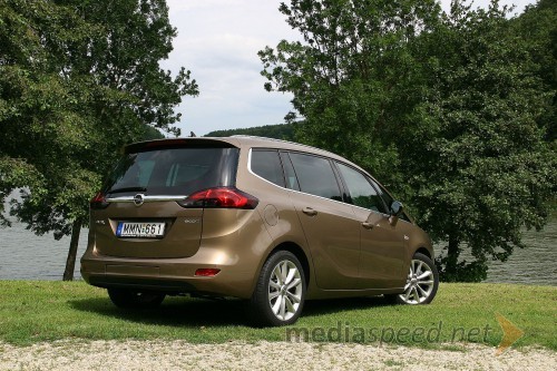 Opel Zafira Tourer 1.6 CDTI Cosmo