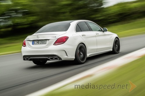 Mercedes-Benz C63 AMG