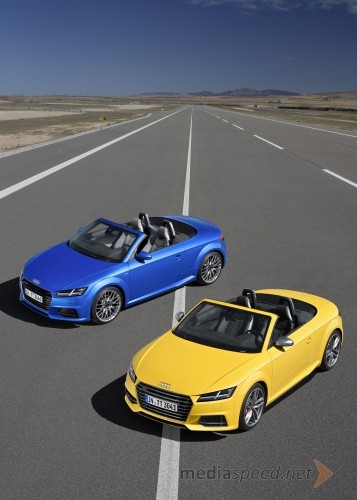 Novi Audi TT Roadster in Audi TTS Roadster, športnik z zložljivo streho