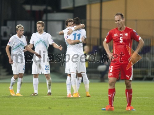 Veselje slovenske nogometne reprezentance v Ljudskem vrtu po zmagi