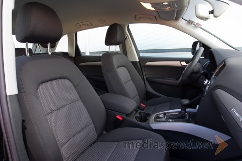 Audi Q5 2.0 TDI Clean Diesel Quattro Bussines Plus, udobni sedeži