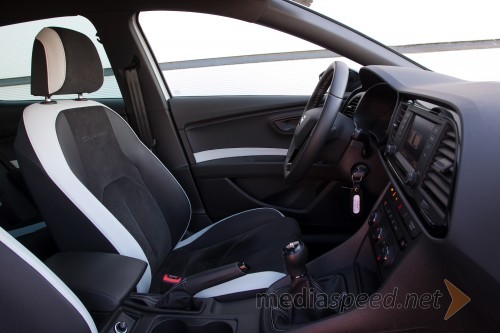 Seat
Leon Cupra 2.0 TSI 280, notranjost 