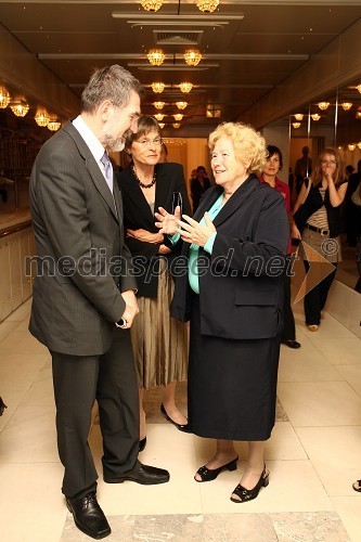 Dr. Jure Zupan, minister za znanost, visoko šolstvo in tehnologijo s soprogo Bredo in akad. prof. dr. Zinka Zorko