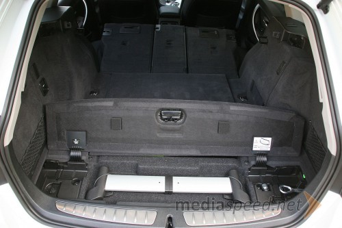 BMW 318d Touring SportLine, pripomočki za organizacijo prtljažnika