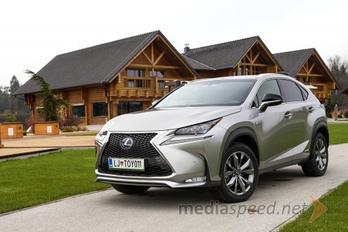 Lexus NX, slovenska predstavitev