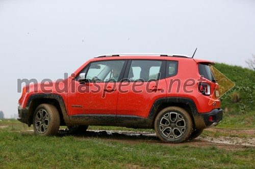 Novi Jeep Renegade: najzmogljivejši mali športni terenec, slovenska predstavitev