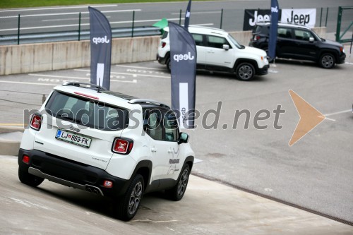 Novi Jeep Renegade: najzmogljivejši mali športni terenec, slovenska predstavitev